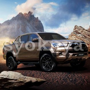 Sell  2023 Toyota Hilux 2.4V & 2.8 Rogue-Ready Stock NEW...